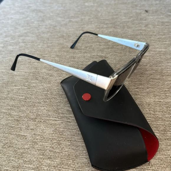 Vintage Laura Biagiotti Italy  80’s Black Silver Sunglasses pristine with case - Picture 10 of 15